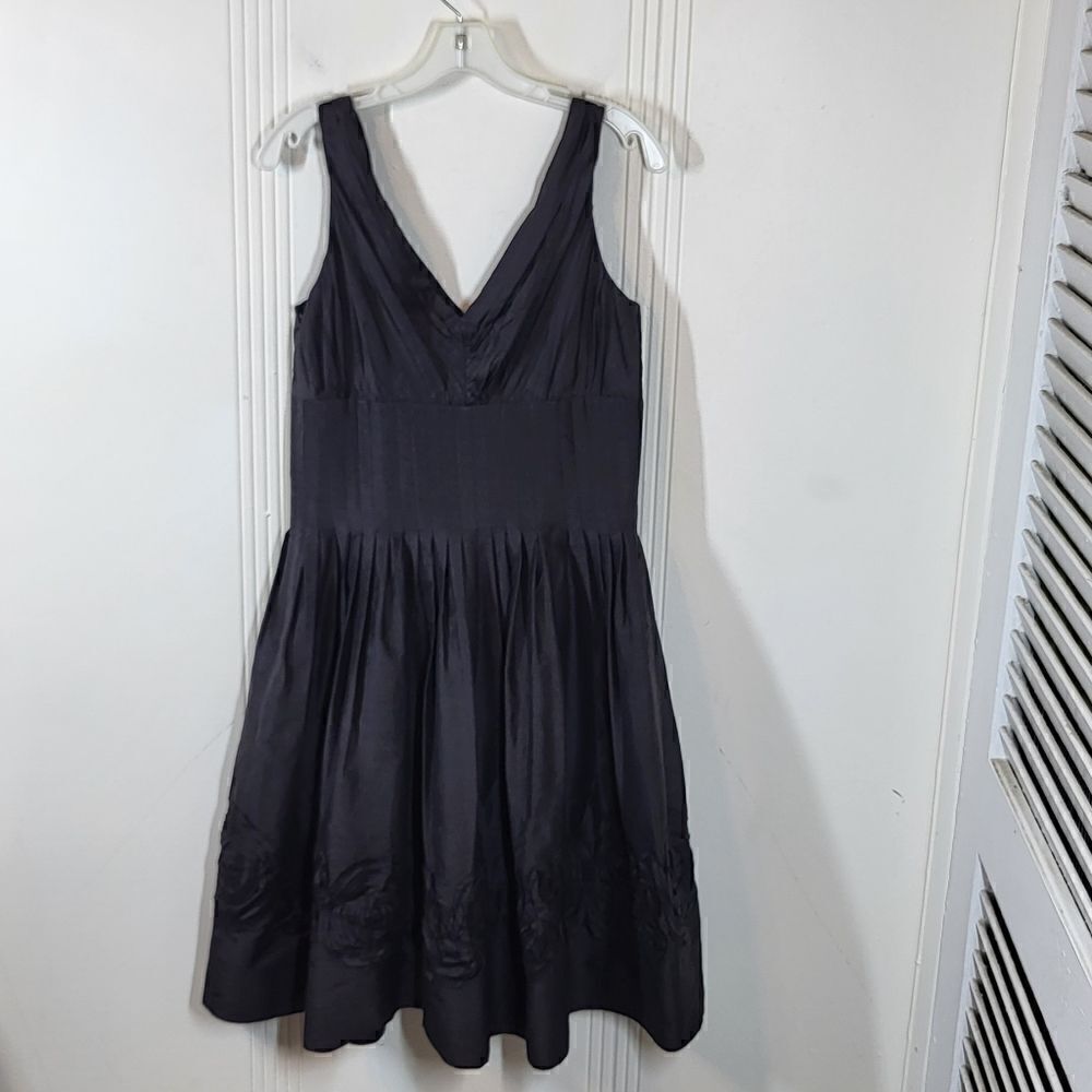 Suzy Chin for Maggy Boutique  Black Sleeveless Silk Dress W/Embroidered Flowers